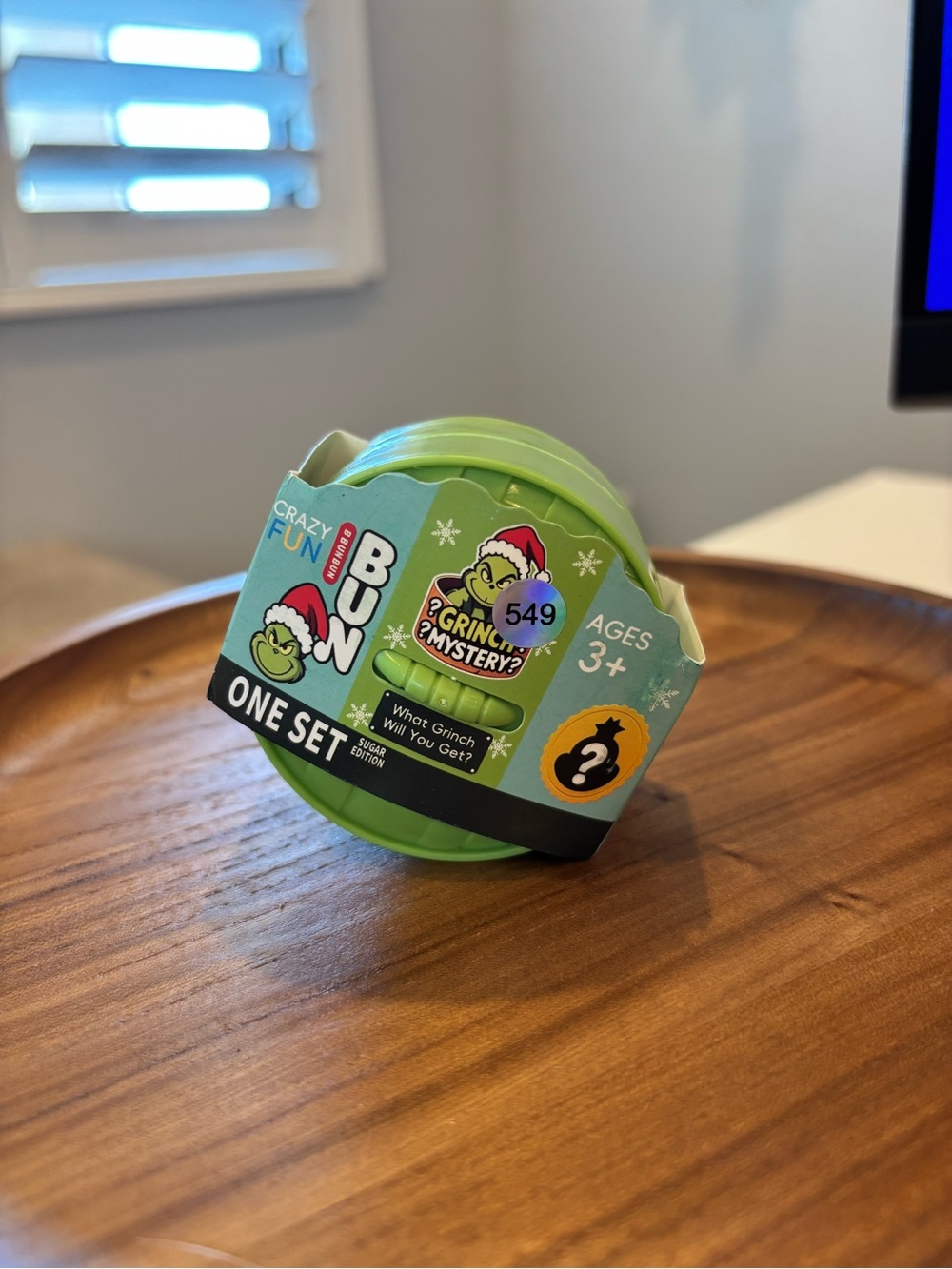 Grinch Surprise Bun - Green Squishy Christmas Surprise